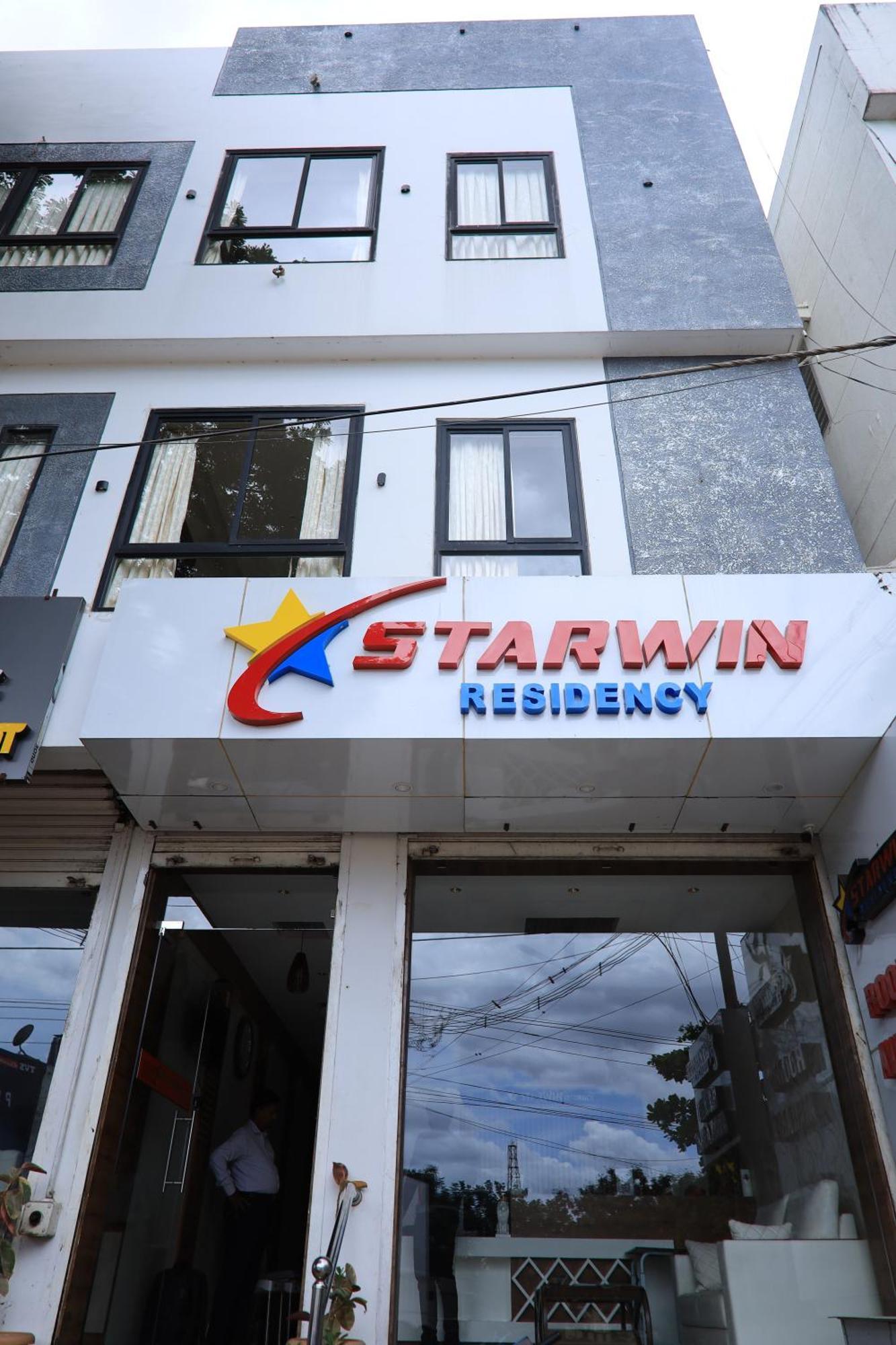 ラーマナータプラム Starwin Residencyヴィラ エクステリア 写真